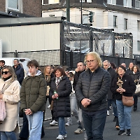 20.04.2026 - Droga Krzyżowa ulicami miasta Düsseldorf_21