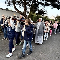 20.04.2026 - Droga Krzyżowa ulicami miasta Düsseldorf_44