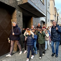 20.04.2026 - Droga Krzyżowa ulicami miasta Düsseldorf_4