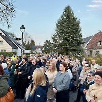 20.04.2026 - Droga Krzyżowa ulicami miasta Düsseldorf_61