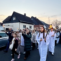 20.04.2026 - Droga Krzyżowa ulicami miasta Düsseldorf_84
