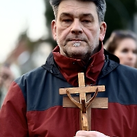 20.04.2026 - Droga Krzyżowa ulicami miasta Düsseldorf_97